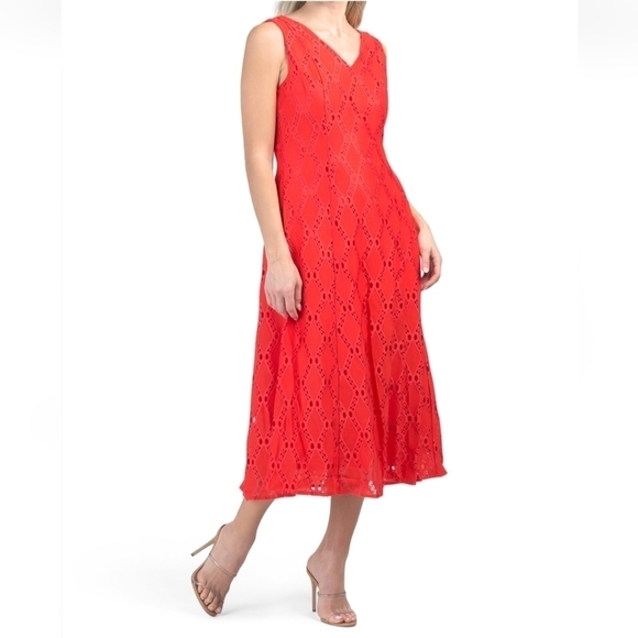 Tahari Dresses & Skirts - 𝅺Tahari Women's Red Lattice Lace Midi Dress